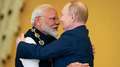 Heads of state embracing